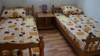 Гостевой дом Apartments & Rooms Vitko Жабляк Двухместный номер с 2 отдельными кроватями и общей ванной комнатой-16